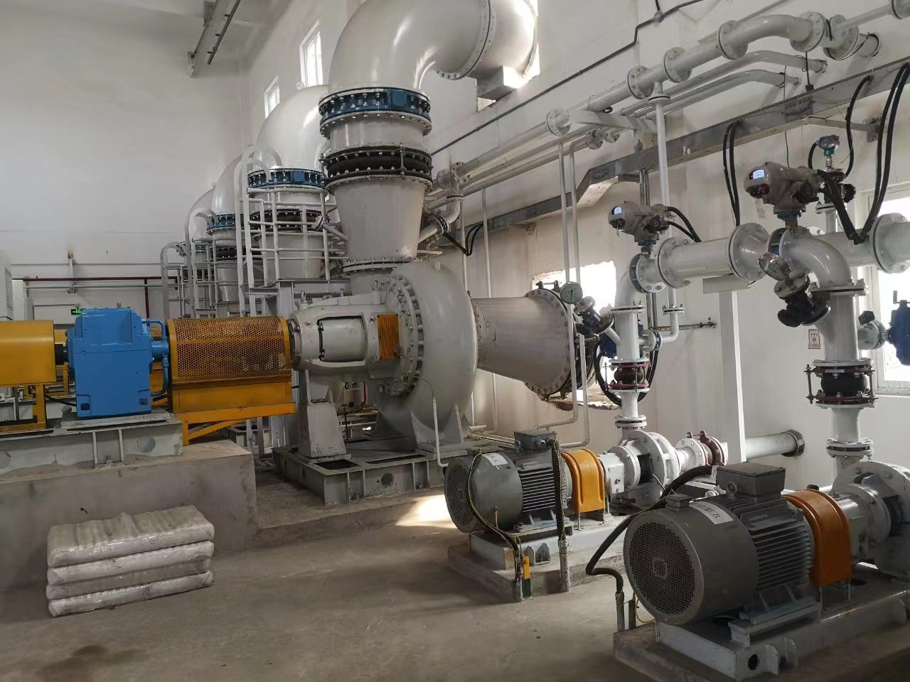 濟甯華(huá)源電熱廠安裝脫(tuō)硫泵